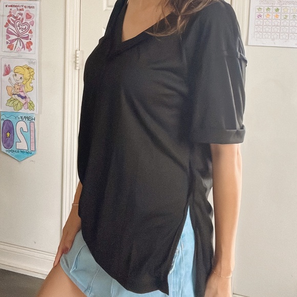 021 Black V neck Pocket Raw Detail Short Sleeve Oversized Tee - Picture 4 of 17